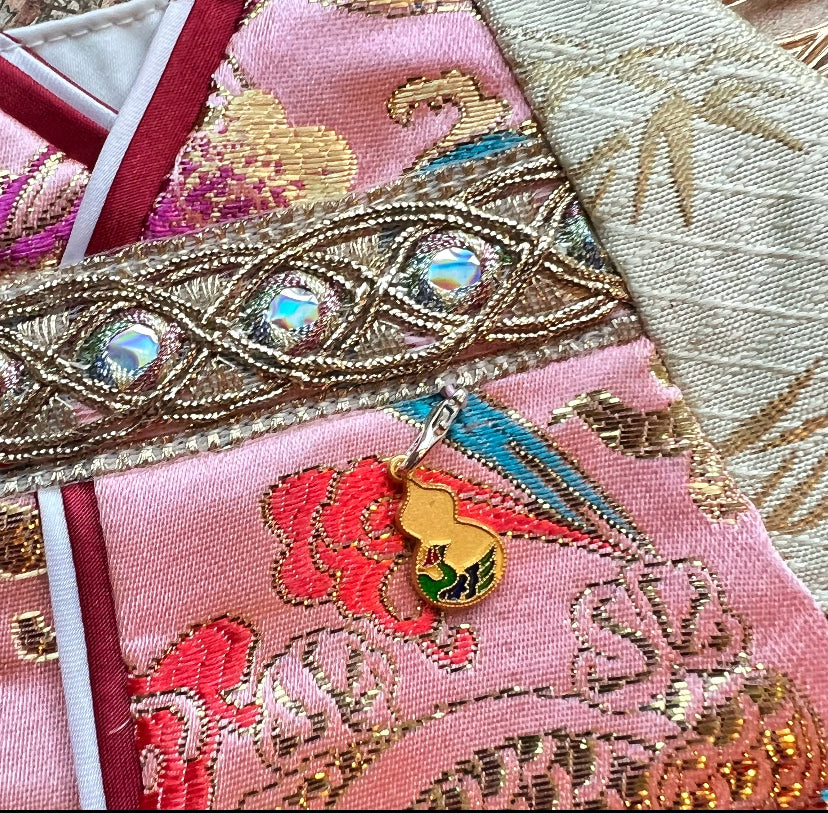 Lucky Phoenix Scarf 吉祥鳳凰圍巾(配金鳳凰吊墜)