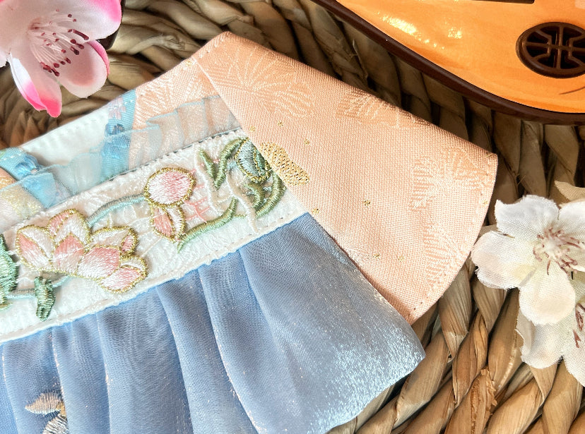 GDC0703 嫦娥奔月漢服圍巾(粉橙配灰藍色)