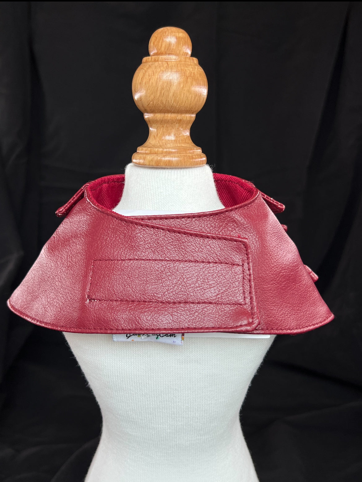 GDC0676 Rock友皮褸圍巾(暗紅色)