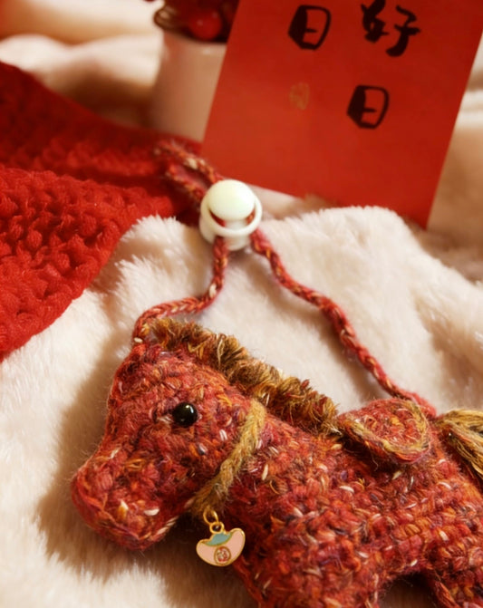 Lucky Horse Crochet Pet Bag product image 2 | GutsDogCom