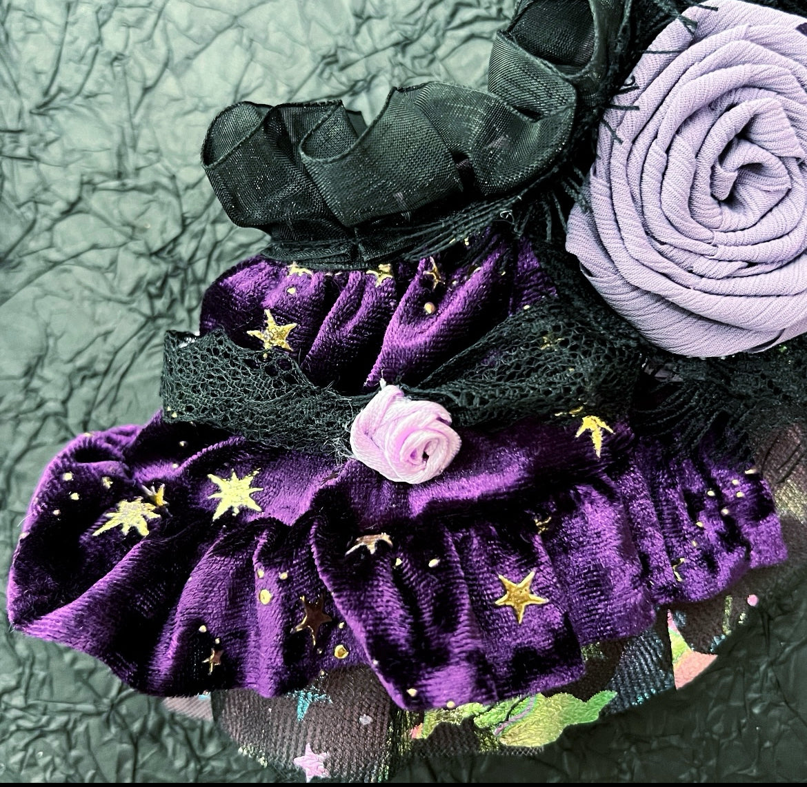 Royal Countess of Rose Scarf (With dark purple starry fabric) 星空玫瑰伯爵夫人圍巾(暗紫色)