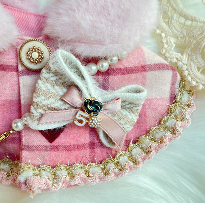 Pink Beauty Fuzzy Cape (With Bag) 粉紅佳人毛毛披肩圍巾（配包包）