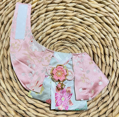 Sakura with Jade Rabbit Kimono Scarf 祭典月兔伴櫻花和服圍巾