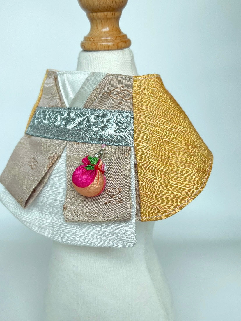 Traditional Korean Hanbok with Waist Pouch Scarf (Golden with milky beige) 傳統韓服掛袋圍巾（黃金配奶茶色）