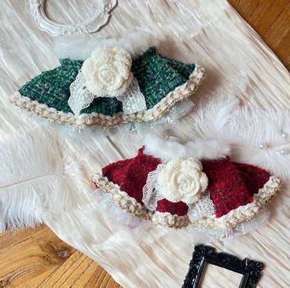 Elegant Lady with White Camellia(Burgundy) 貴婦小香風毛毛圍巾（酒紅色）