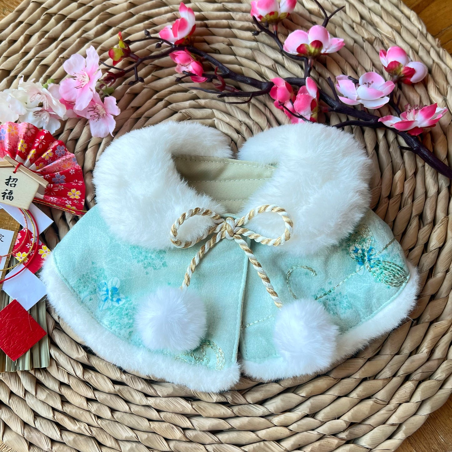 Golden Thread Flower Love Fur Shawl(Mint-Green) 金線花之戀毛毛披肩（薄荷綠）