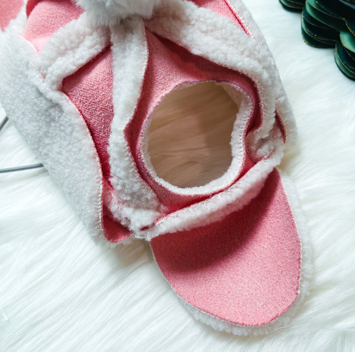 Korean Style Pink Fleece Cap 韓風粉紅毛絨帽