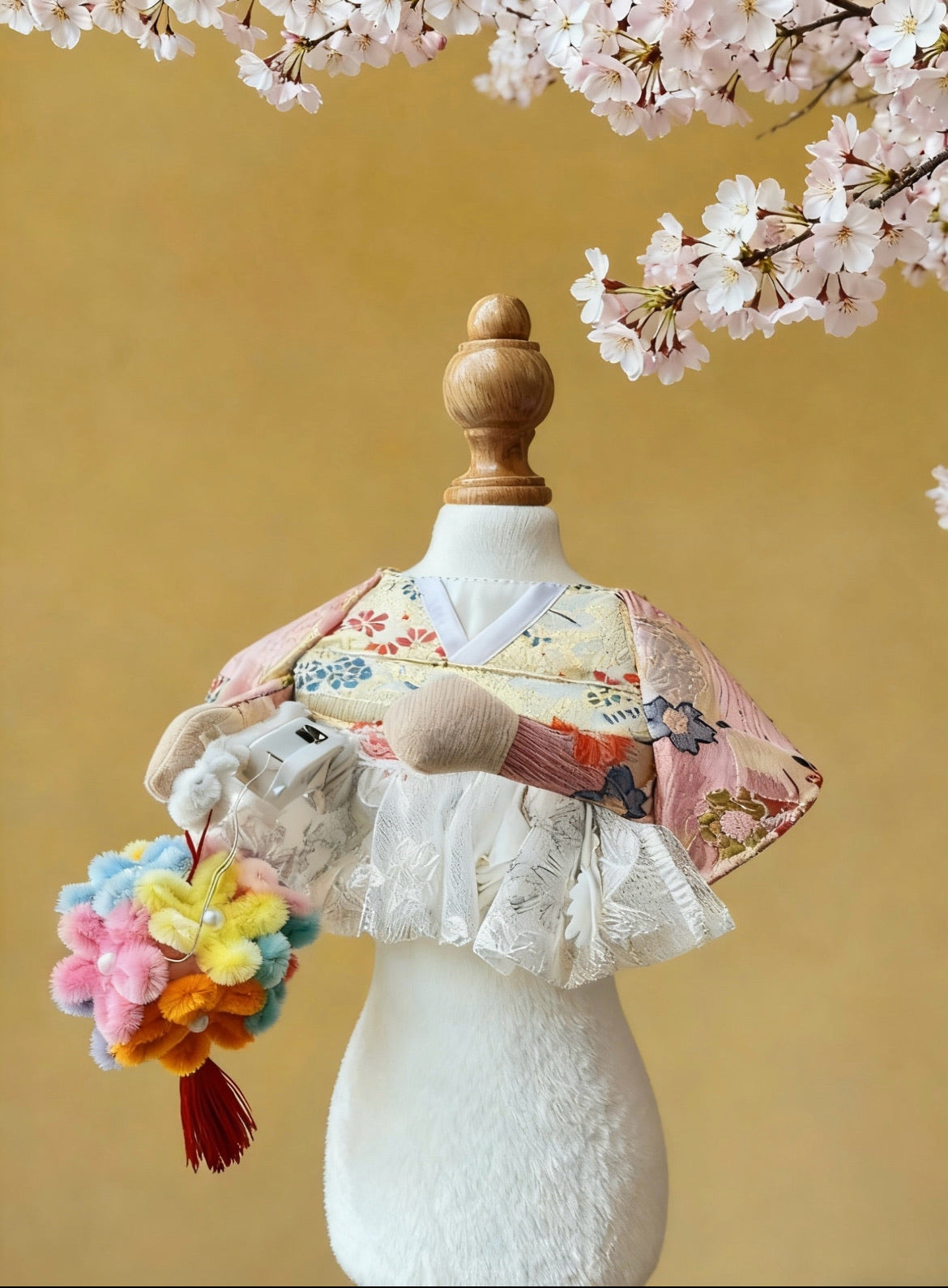 GDC1010 月影輕紡和服圍巾（手提花燈）