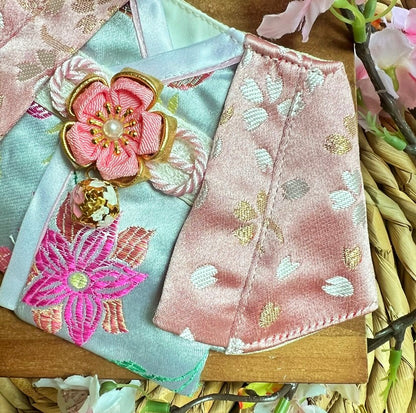 Sakura with Jade Rabbit Kimono Scarf 祭典月兔伴櫻花和服圍巾