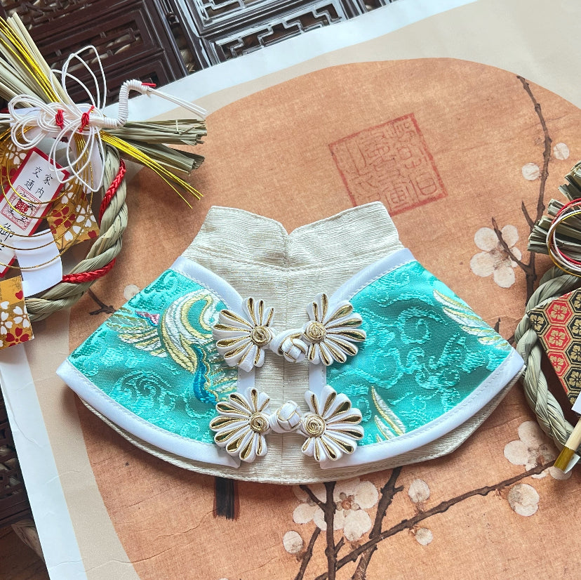 GDC0692 雲中鶴唐裝圍巾（湖綠配淺金色）