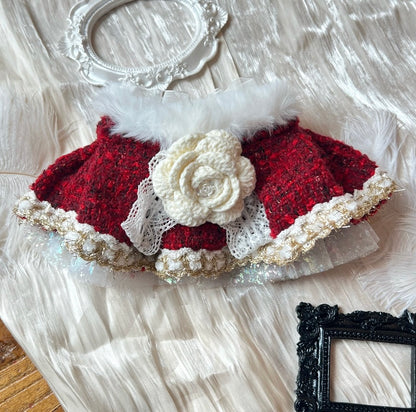 Elegant Lady with White Camellia(Burgundy) 貴婦小香風毛毛圍巾（酒紅色）