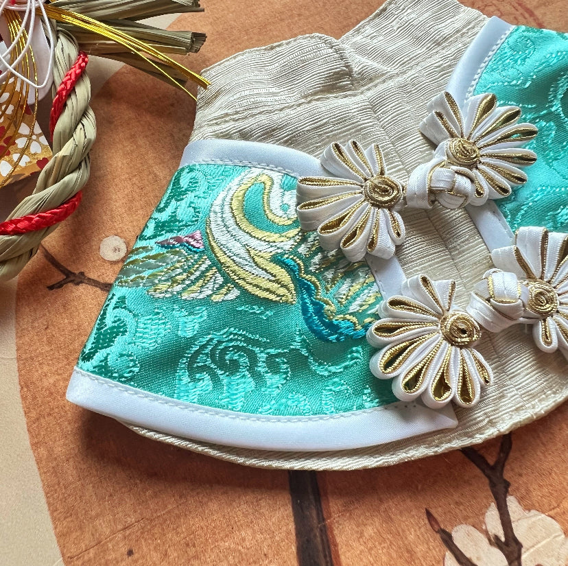 GDC0692 雲中鶴唐裝圍巾（湖綠配淺金色）