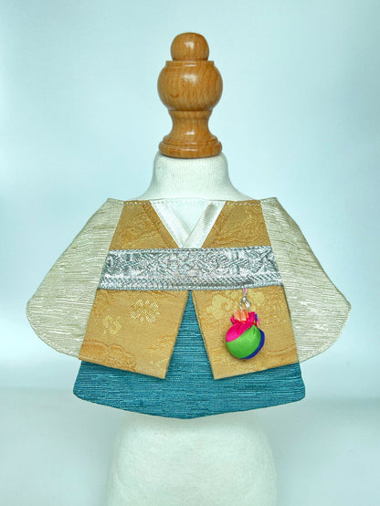 Traditional Korean Hanbok with Waist Pouch Scarf(Sliver white with gold) 傳統韓服掛袋領巾（銀白配泥金色）