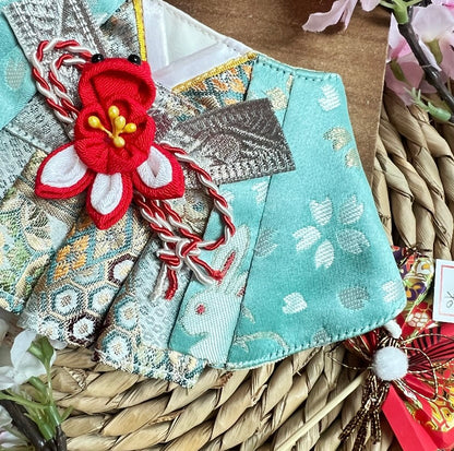 Lucky Goldfish with Jade Rabbit Kimono Scarf 祭典月兔伴金魚和服圍巾