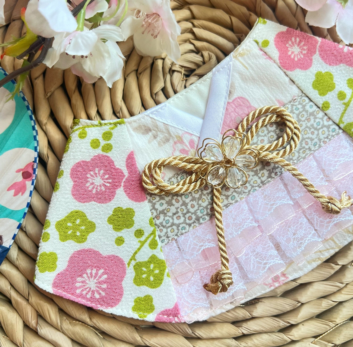 Japanese Cherry Blossom Lace Kimono Scarf 日本櫻花蕾絲和服領巾