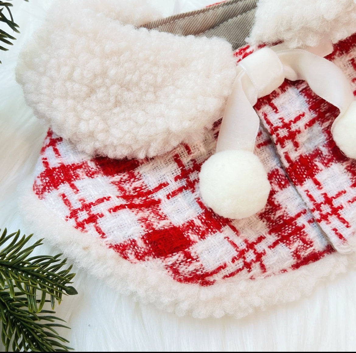 KAI0453 紅格毛毛披肩圍巾