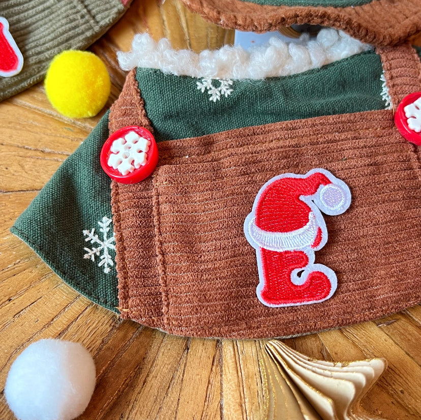 Green Embroidered Deer Worker Pants Scarf (Choose your own letters) 綠色聖誕刺繡鹿工人褲圍巾（自選字母）